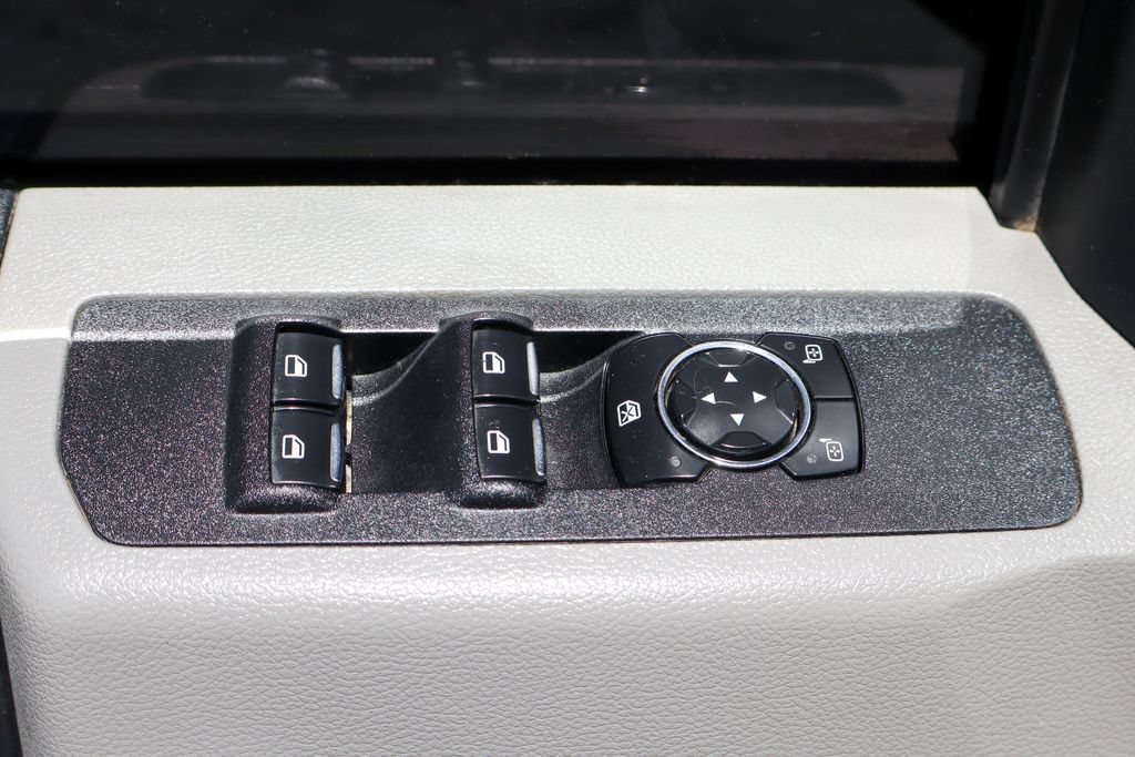 Used 2017 Ford F450 XL w/ Power Equipment Group RWD image 18