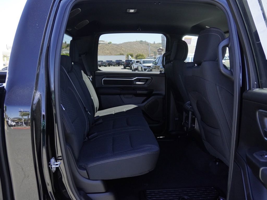 New 2026 RAM 1500 4x4 Crew Cab image 24