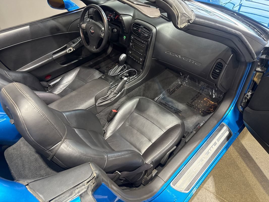 Used 2009 Chevrolet Corvette Convertible RWD image 82