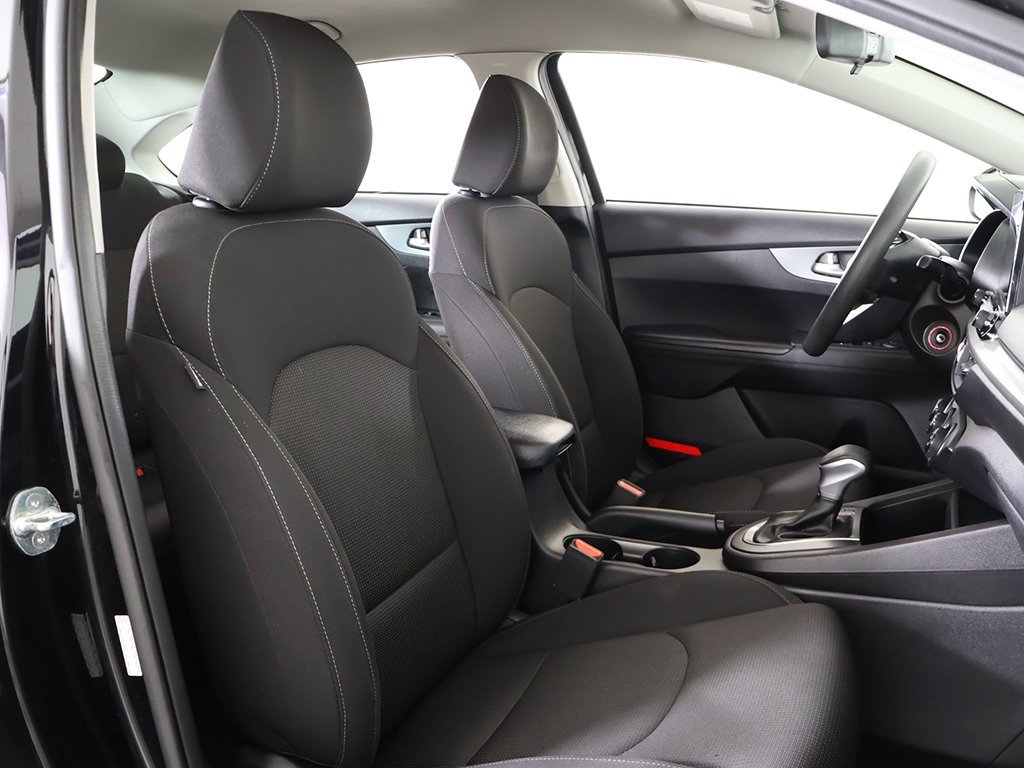 Used 2021 Kia Forte LXS image 19