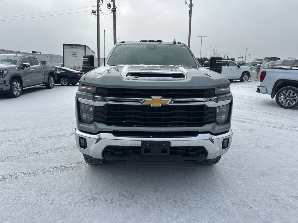 Certified 2024 Chevrolet Silverado 2500 LT w/ All Star Edition image 4