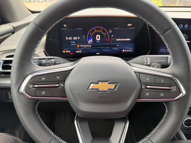 New 2026 Chevrolet Traverse LT w/ Driver Confidence Package AWD/4WD image 13