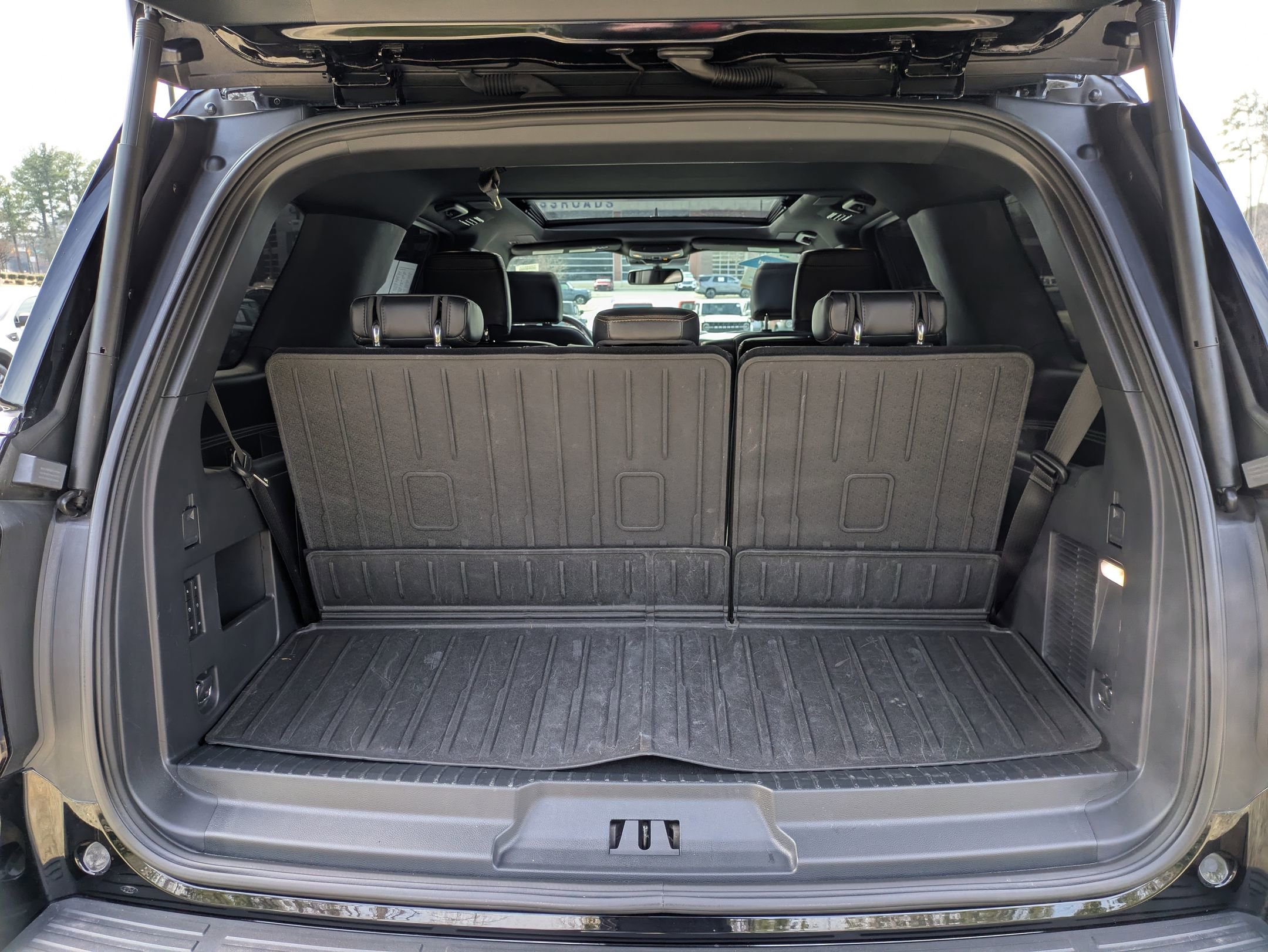 Certified 2024 Ford Expedition Platinum image 35