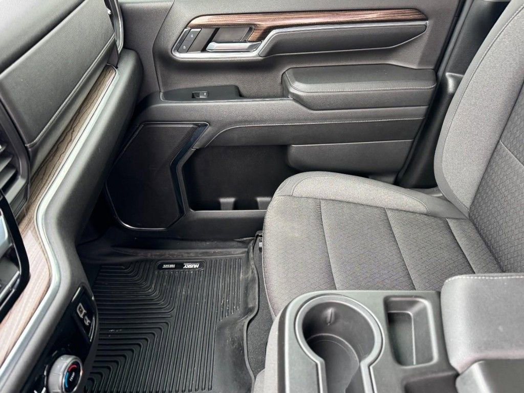 Used 2024 Chevrolet Silverado 2500 LT image 13