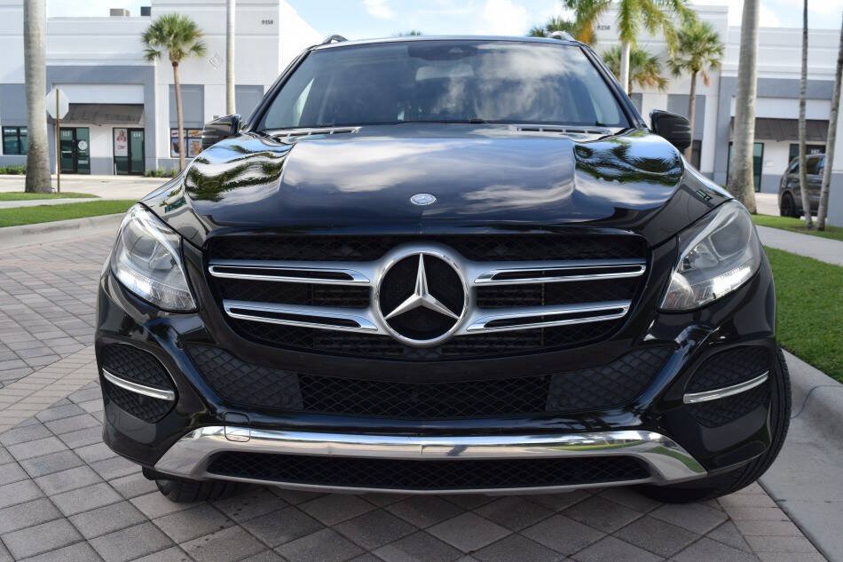 Used 2016 Mercedes-Benz GLE 300d 4MATIC w/ Premium Package image 36