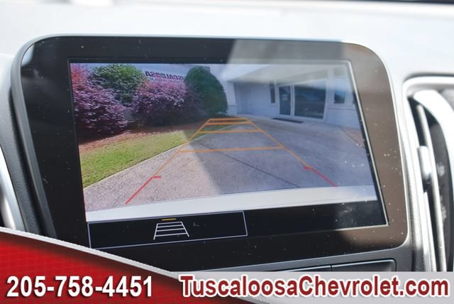 Used 2025 Chevrolet Malibu RS FWD image 32