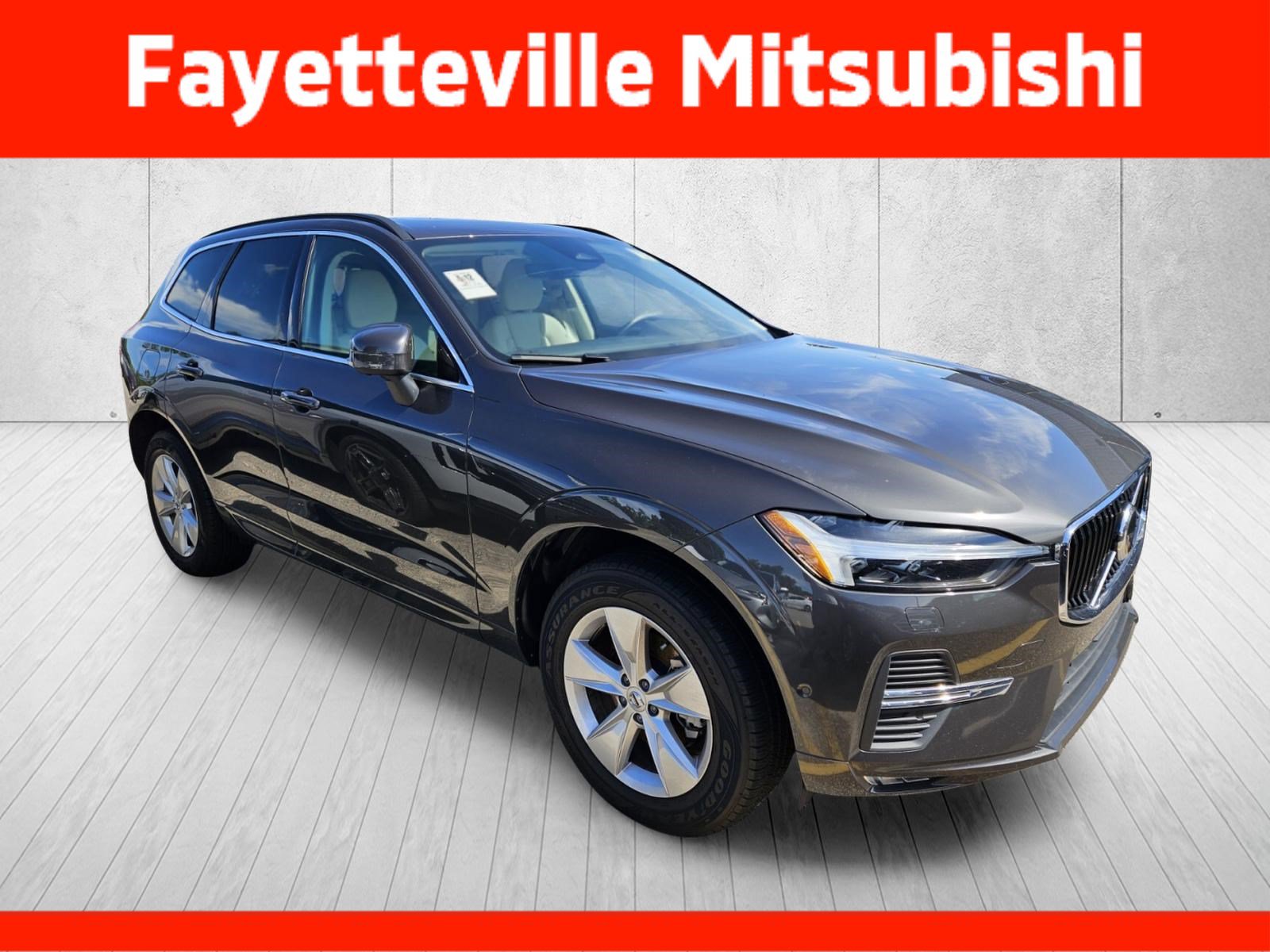 Used 2022 Volvo XC60 B5 Momentum