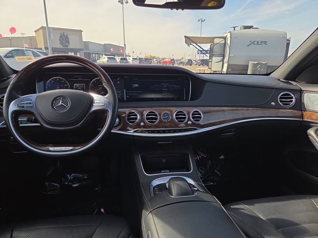 Used 2014 Mercedes-Benz S 550 Sedan image 17