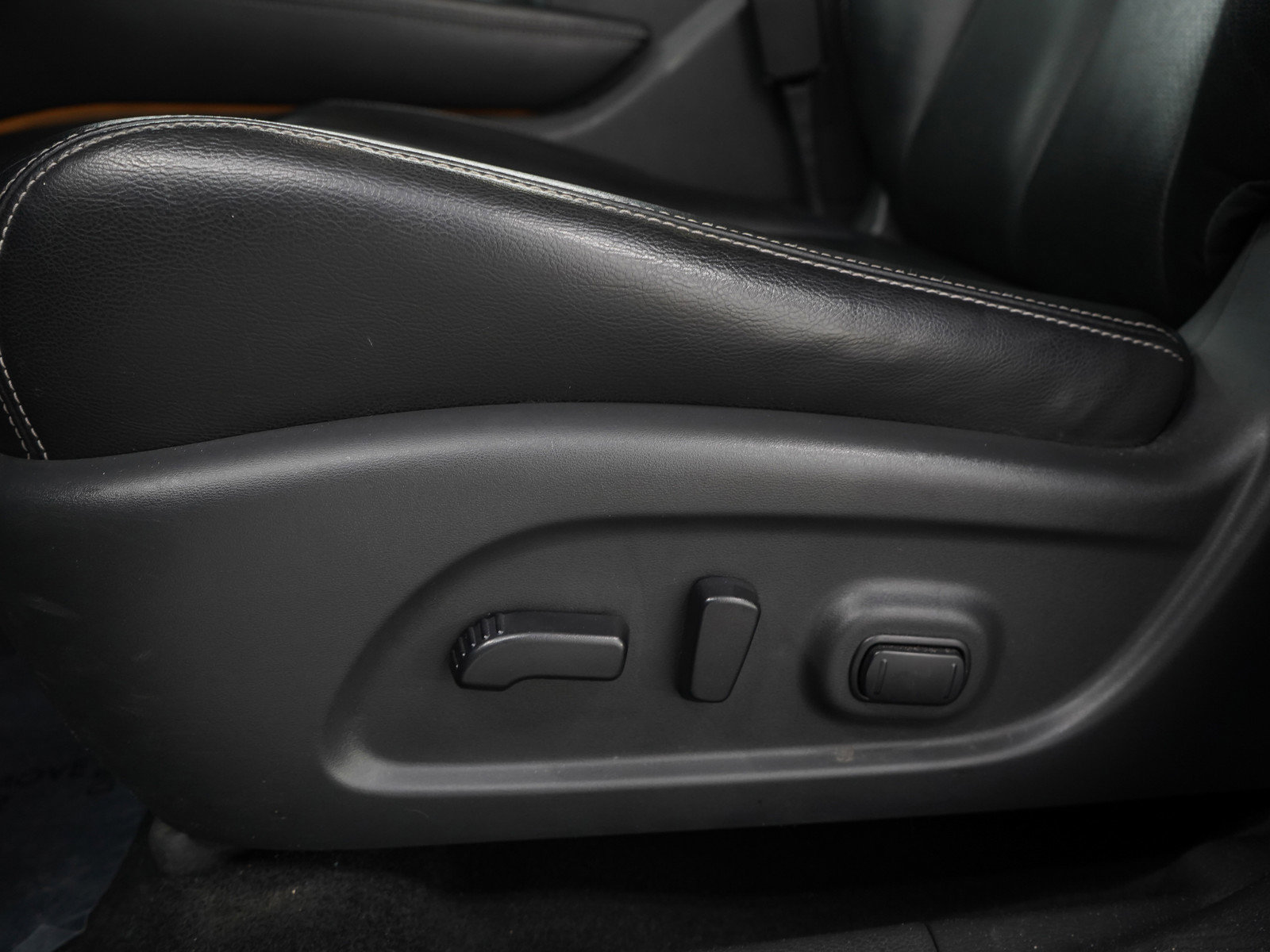 Used 2020 Nissan Murano SL image 26