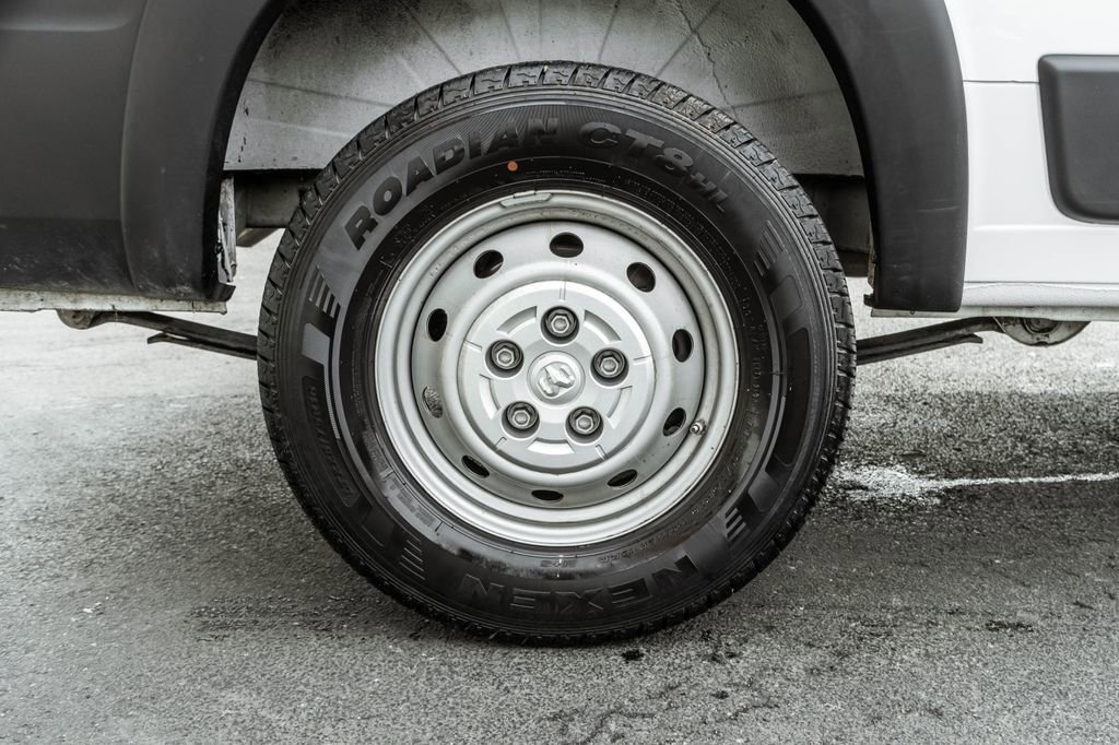 Used 2023 RAM ProMaster 2500 image 24