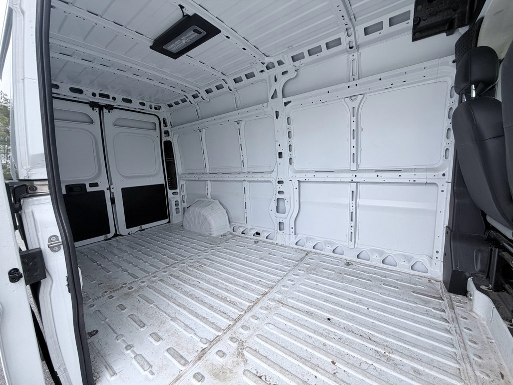 Used 2026 RAM ProMaster 2500 w/ Convenience Group FWD image 10