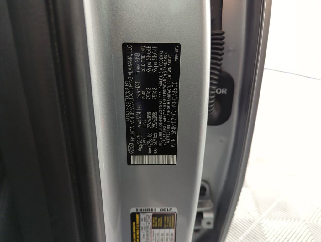 Used 2025 Hyundai Santa Fe SEL image 40