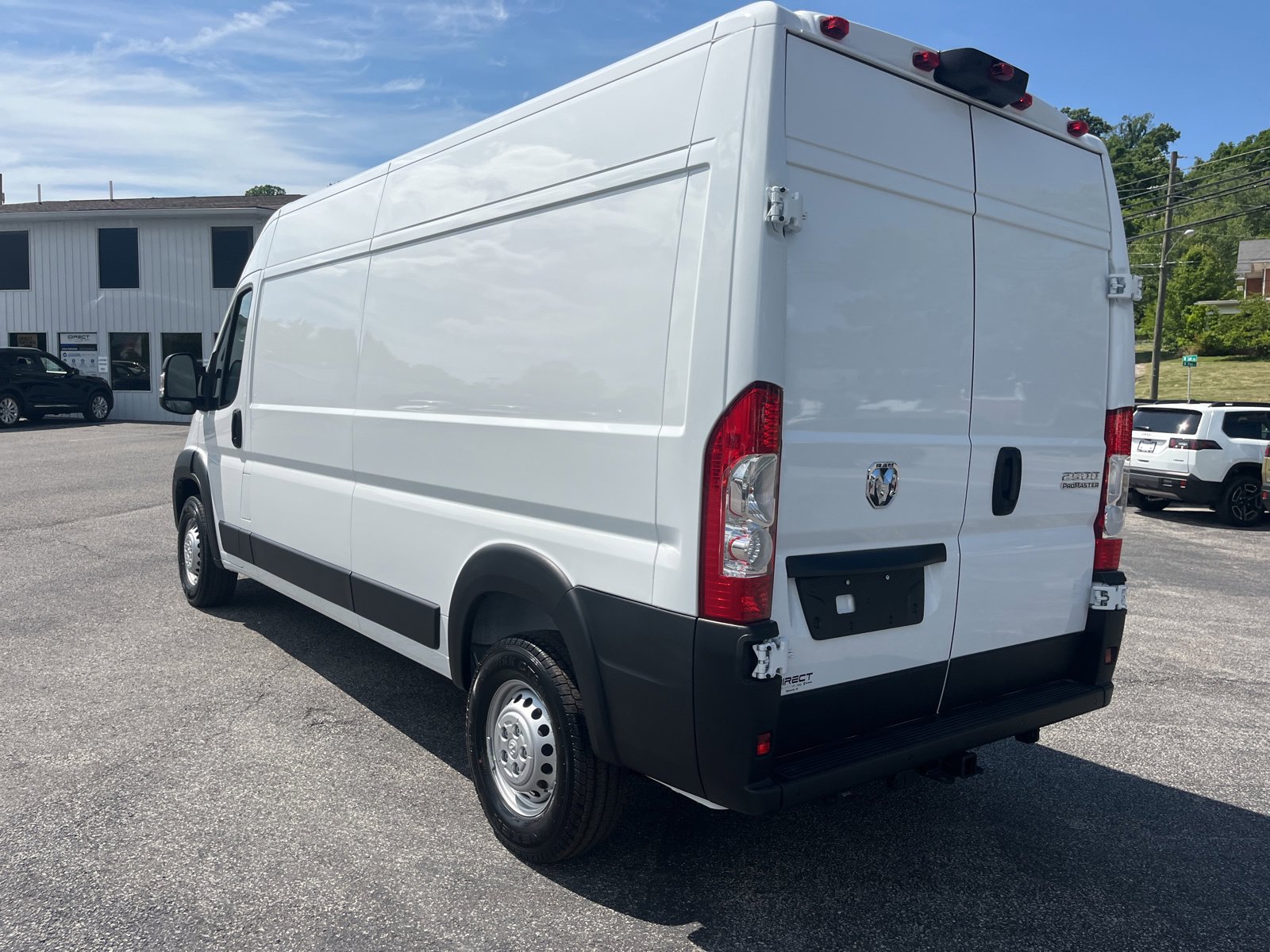 New 2026 RAM ProMaster 2500 w/ Convenience Group FWD image 5