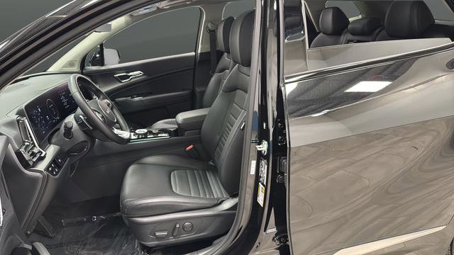 Used 2025 Kia Sportage SX Prestige image 9