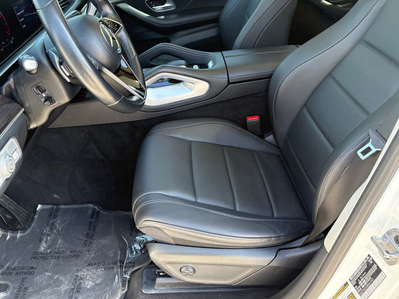 Used 2024 Mercedes-Benz GLS 450 4MATIC image 33