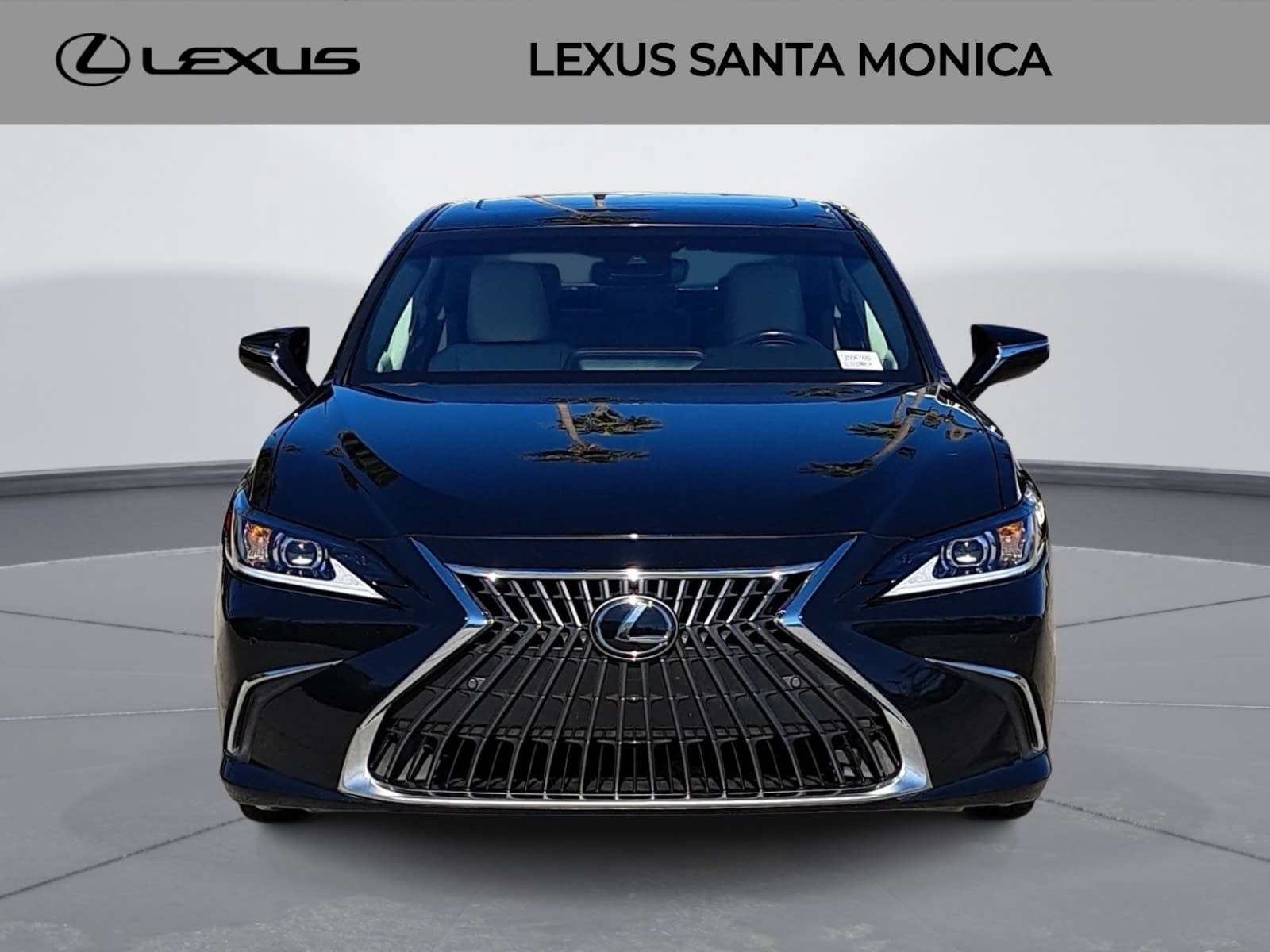 Used 2024 Lexus ES 350 w/ Premium Package FWD image 2