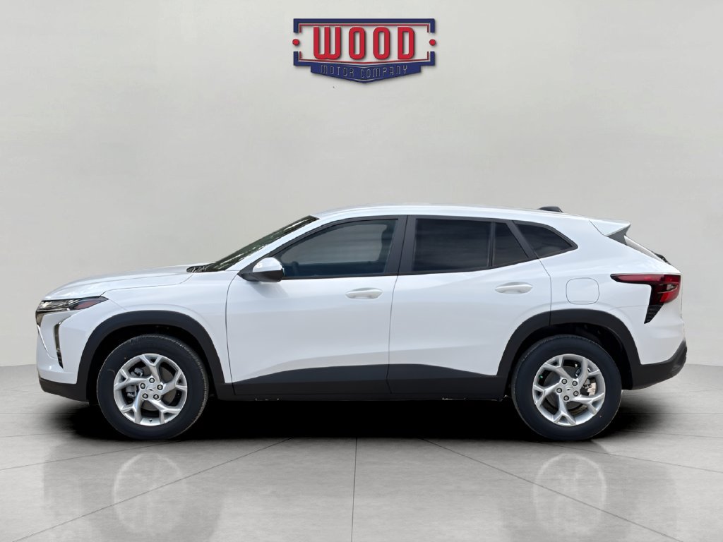 New 2026 Chevrolet Trax LS w/ LS Convenience Package FWD image 4