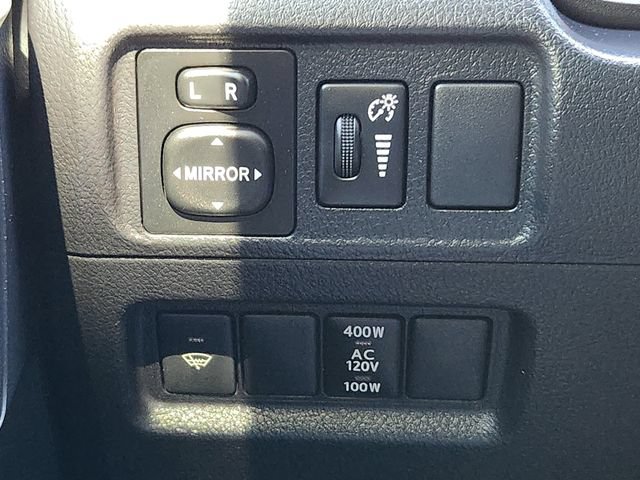 Used 2015 Toyota 4Runner SR5 Premium AWD/4WD image 24