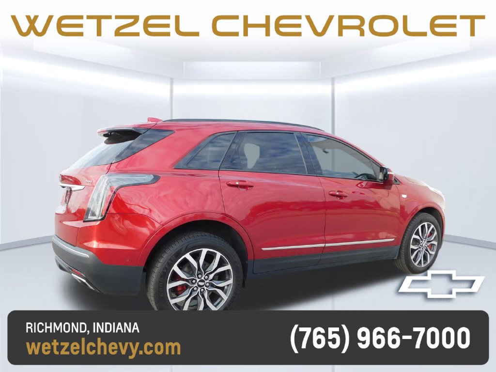 Used 2022 Cadillac XT5 AWD image 3