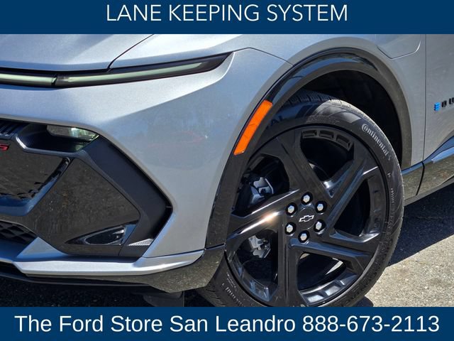 Used 2025 Chevrolet Equinox EV RS FWD image 10