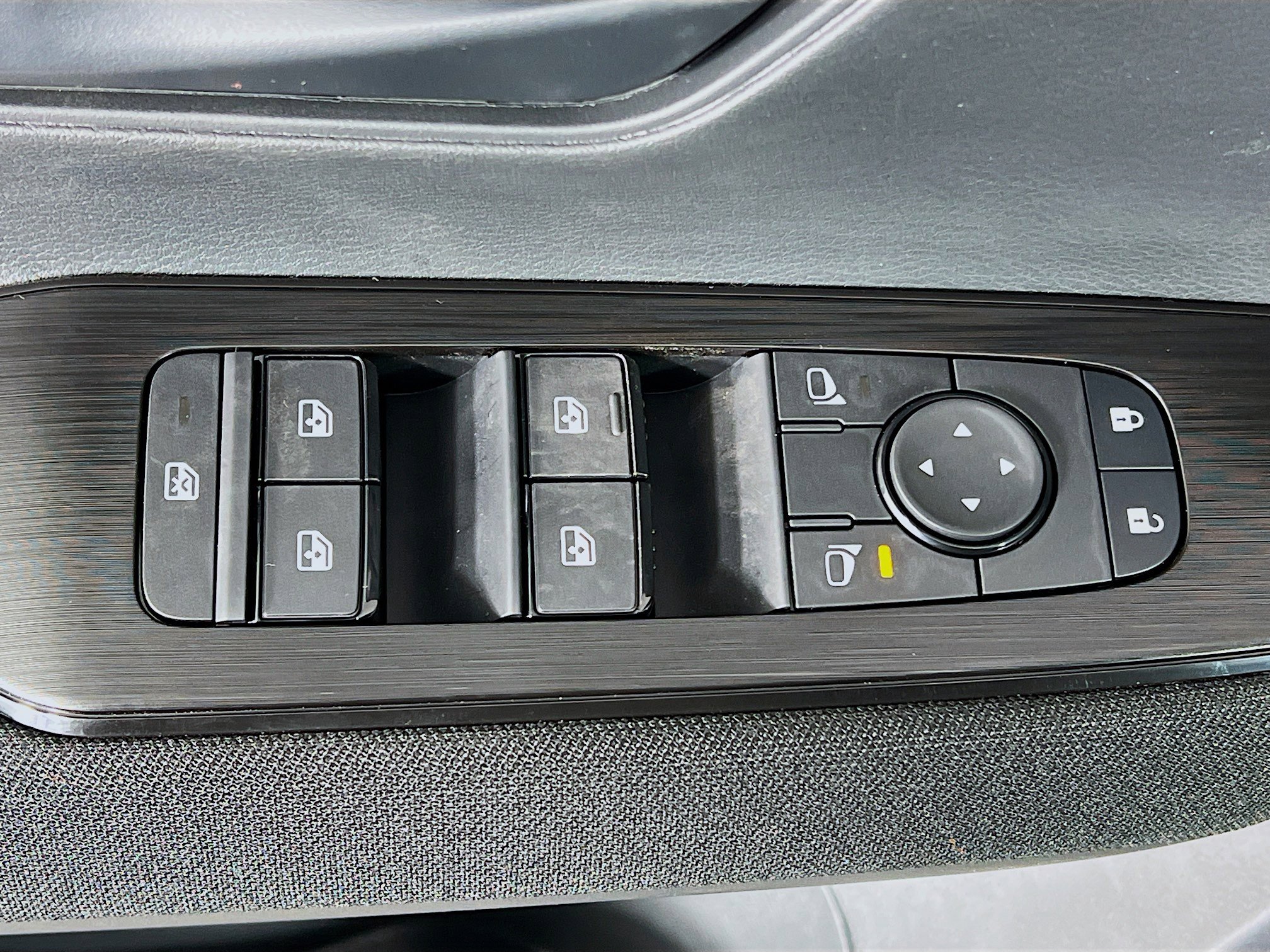 New 2026 Nissan Kicks S image 20