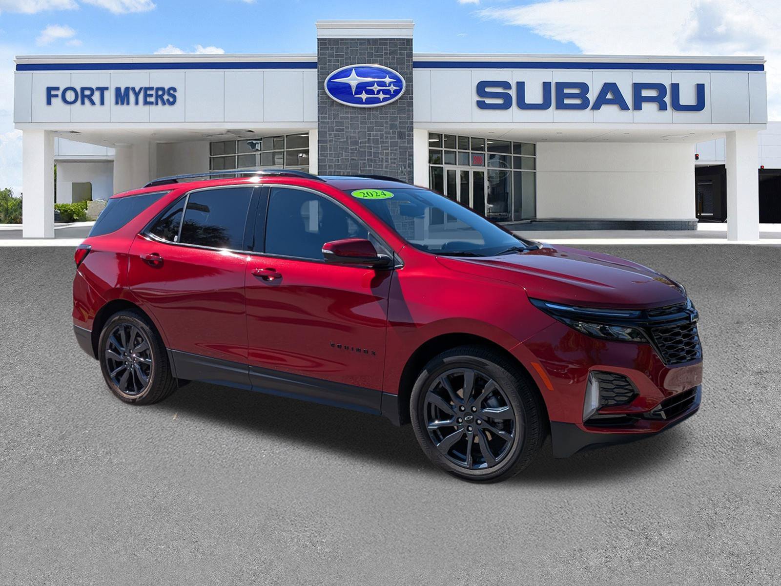 Used 2024 Chevrolet Equinox RS w/ RS Leather Package FWD image 2