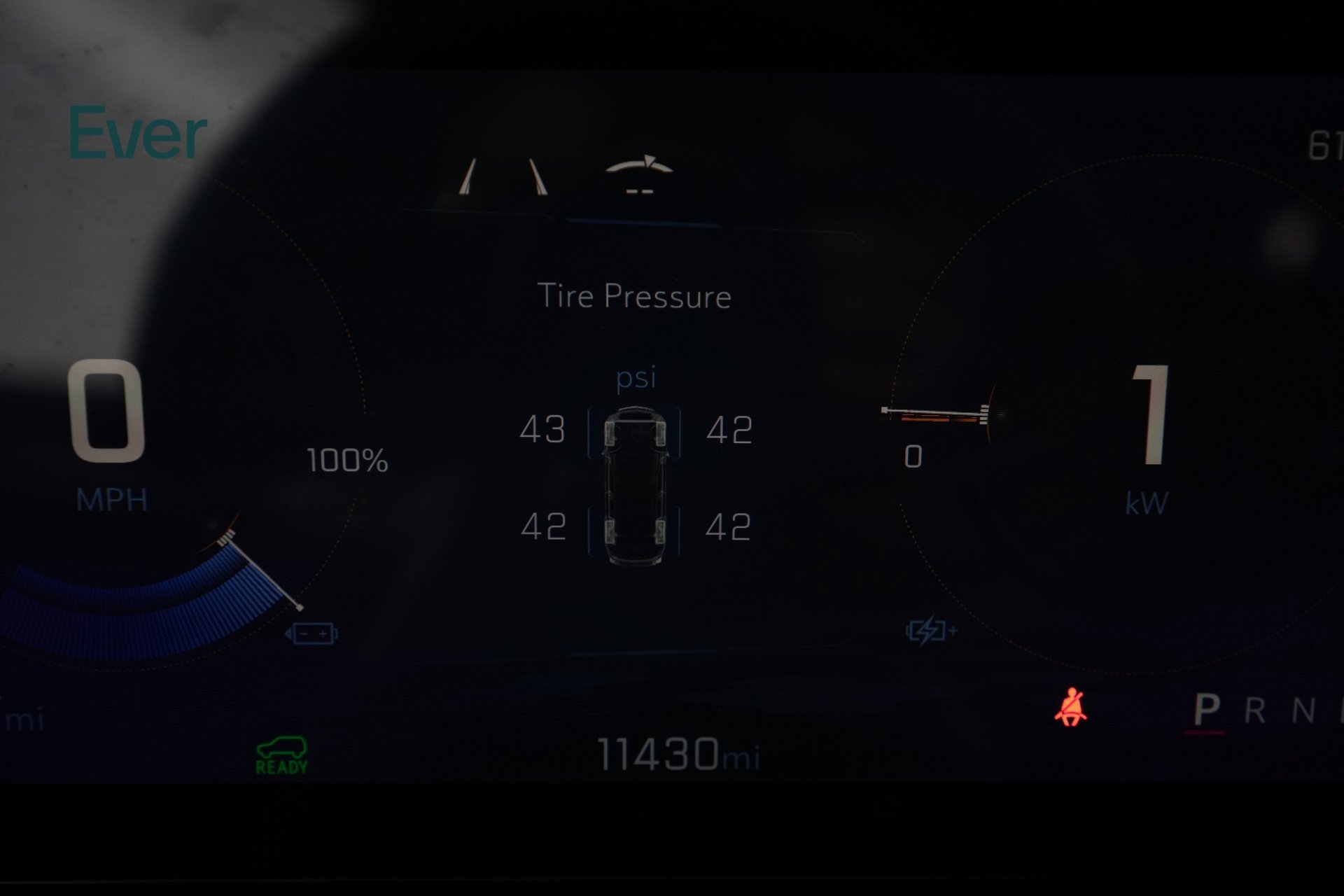 Used 2024 Chevrolet Equinox EV RS image 24