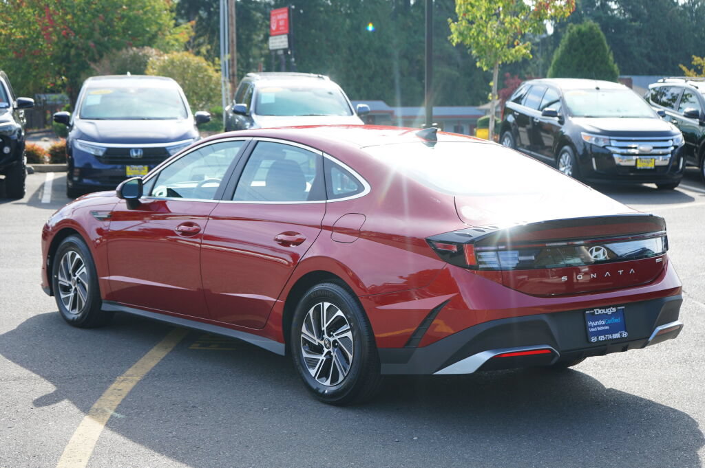 Certified 2026 Hyundai Sonata Blue FWD image 7