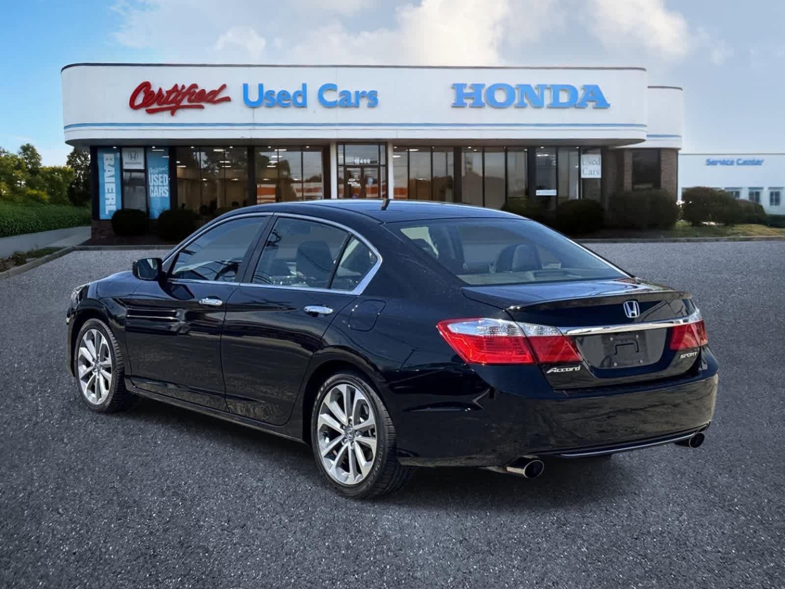 Used 2014 Honda Accord Sport image 3