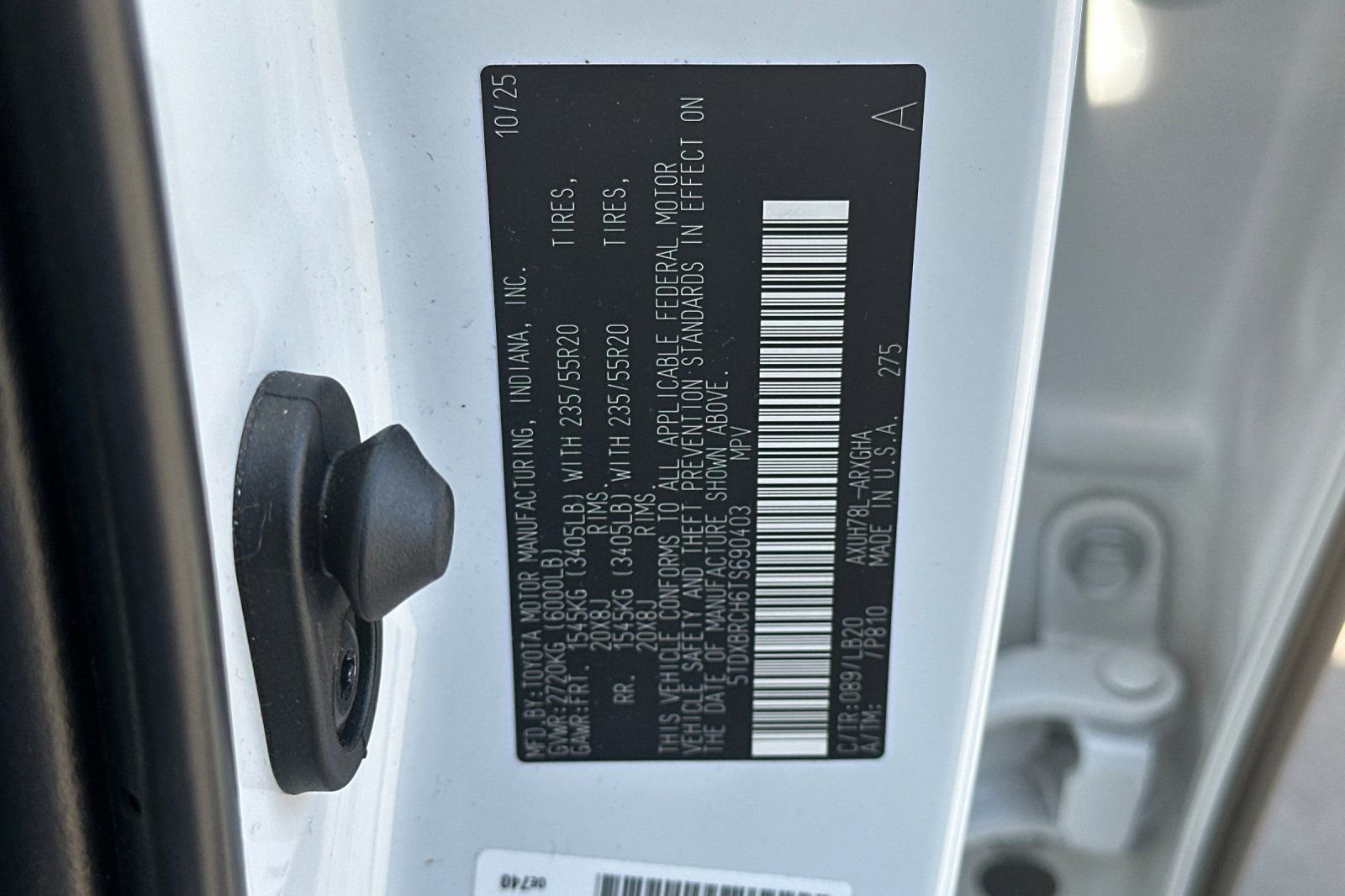 Used 2026 Toyota Highlander Limited image 33