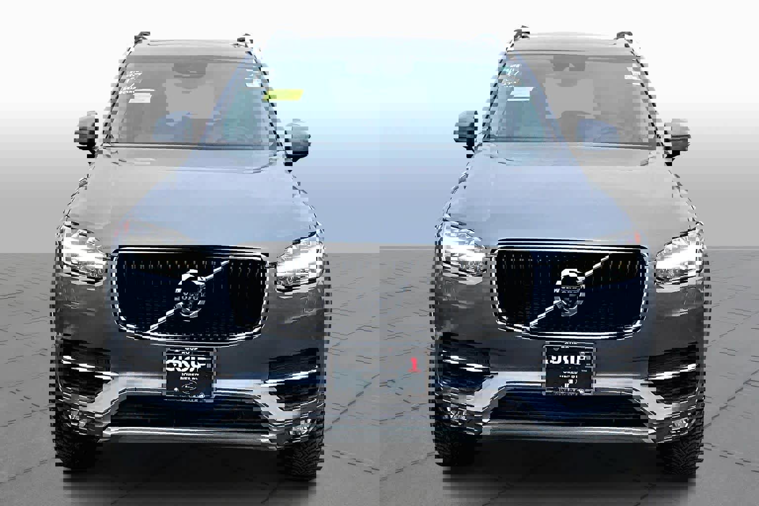 Used 2017 Volvo XC90 T6 Momentum w/ Vision Package image 4