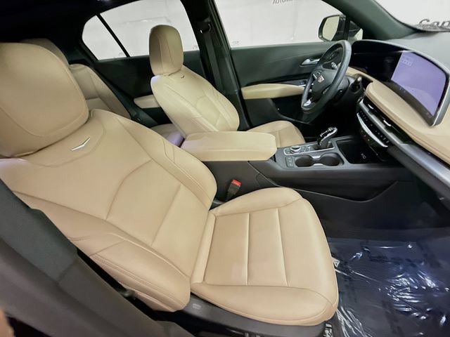 Used 2024 Cadillac XT4 Luxury FWD image 28