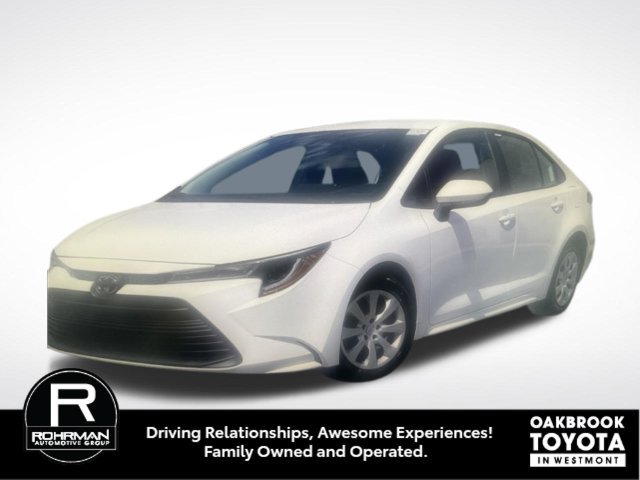 Used 2025 Toyota Corolla LE FWD image 1