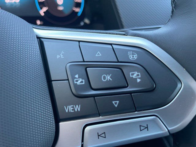 New 2026 Volkswagen Atlas Cross Sport SEL Premium R-Line AWD/4WD image 20
