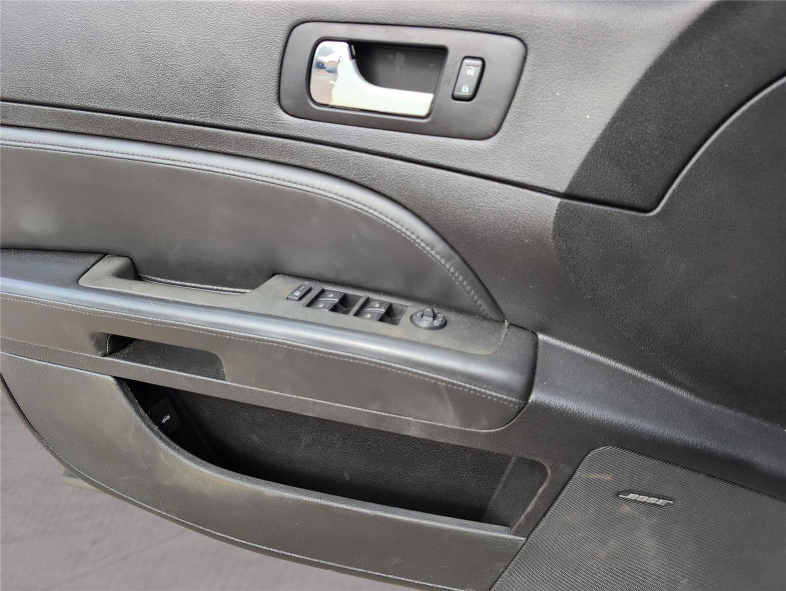 Used 2011 Cadillac STS RWD image 13