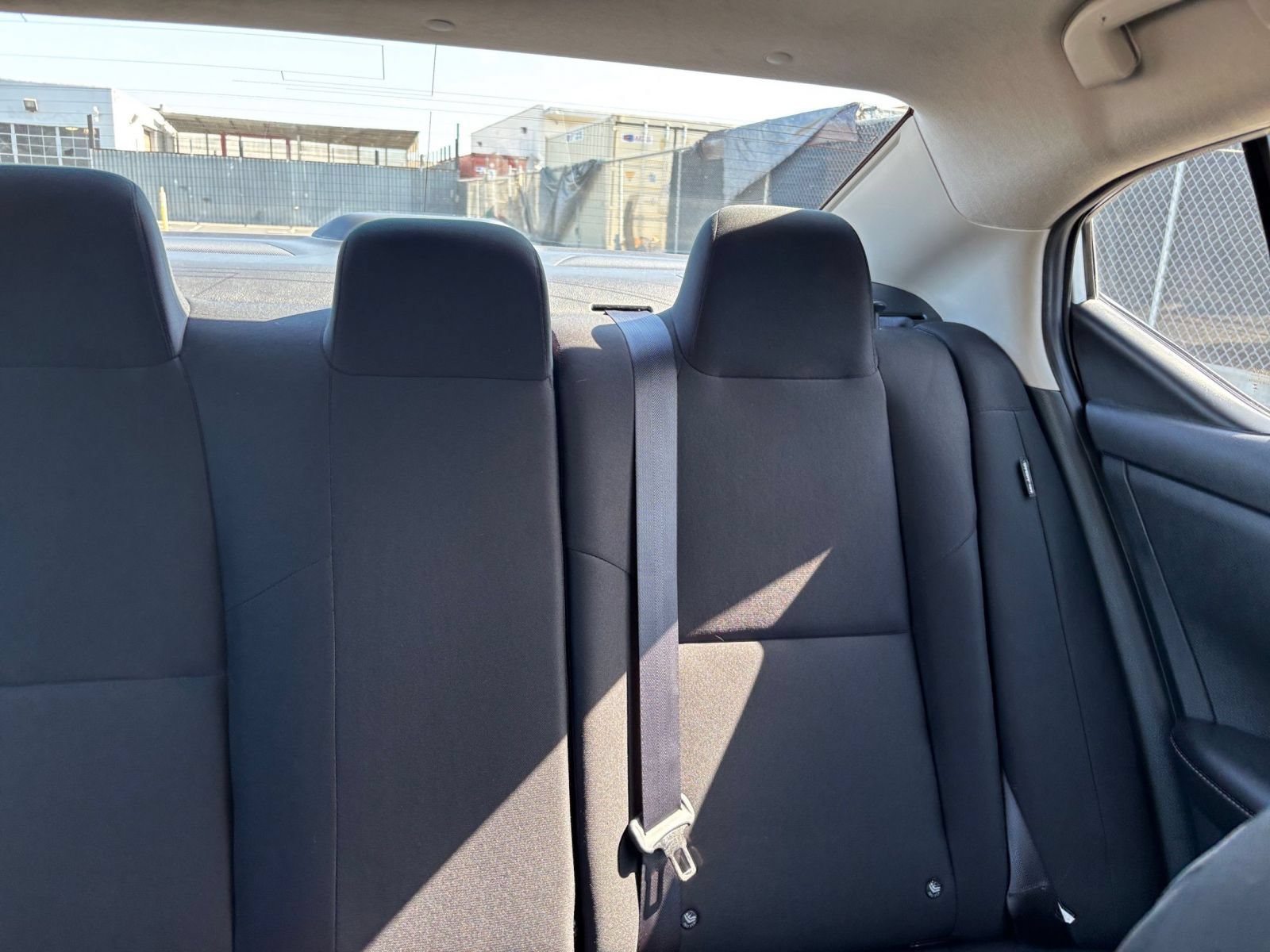 Used 2025 Nissan Sentra S FWD image 37