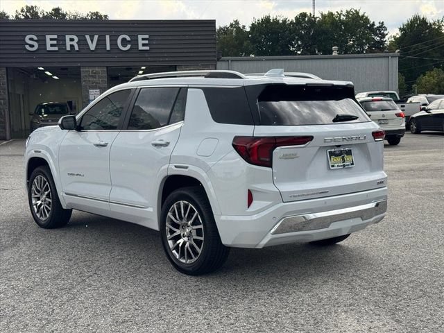 Used 2026 GMC Terrain Denali AWD/4WD image 5