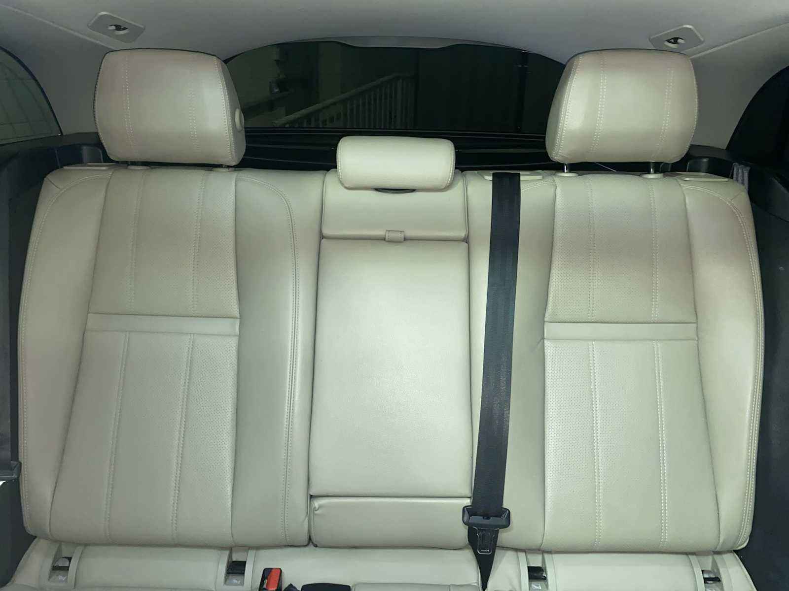 Used 2018 Land Rover Range Rover Velar S image 22