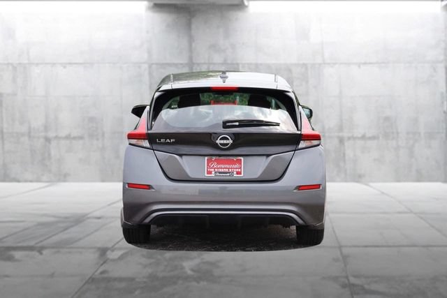 Certified 2025 Nissan Leaf S FWD image 6