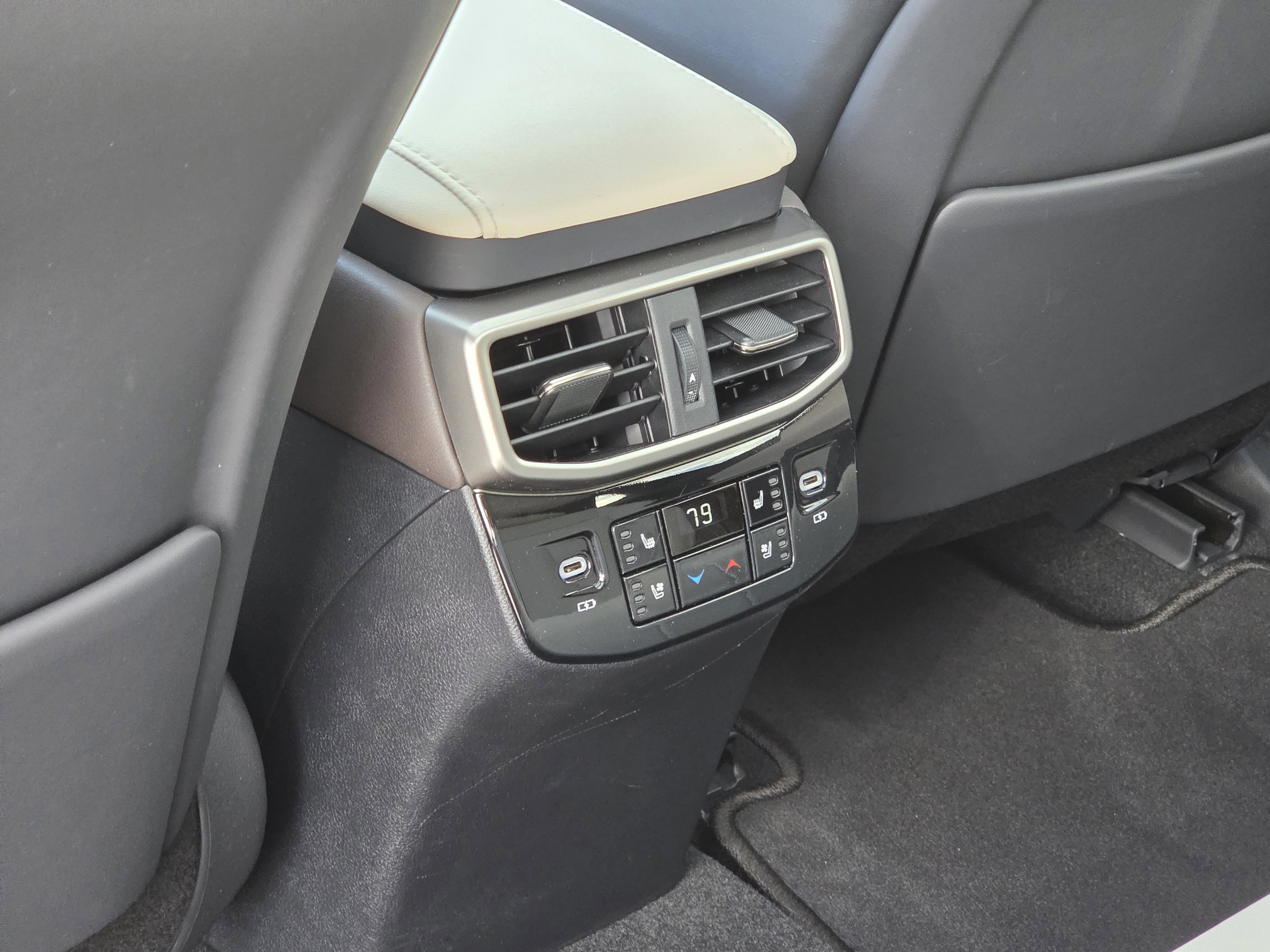 Used 2023 Lexus RX 350 w/ Cold Area Package image 22