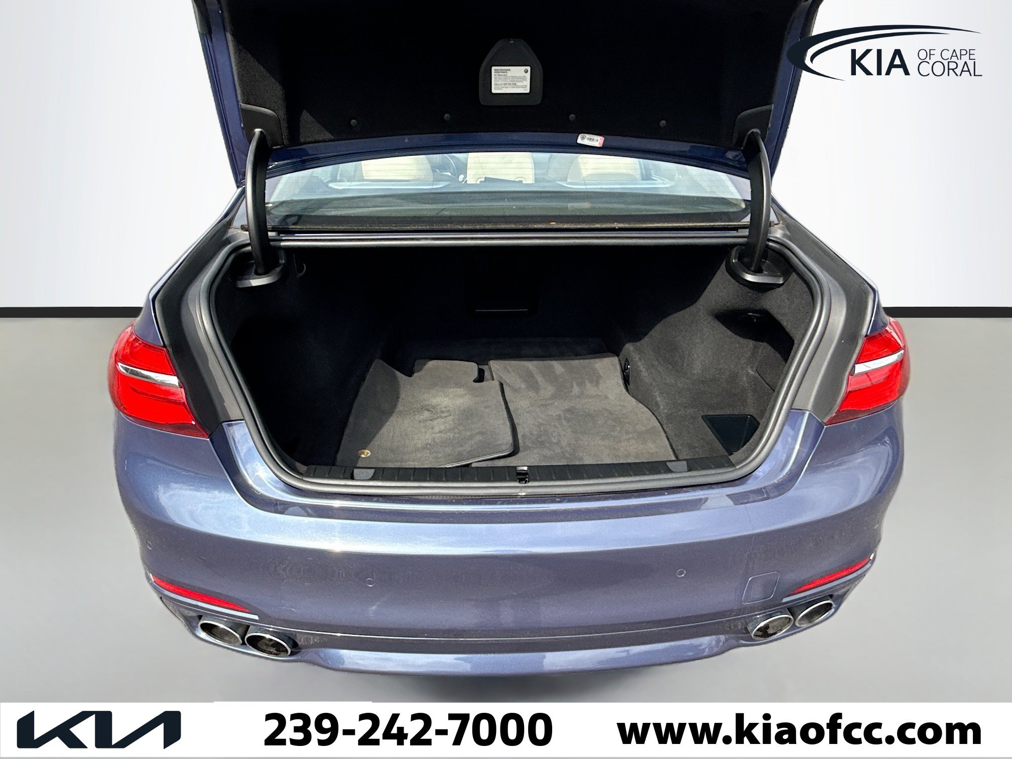 Used 2018 BMW ALPINA B7 xDrive AWD/4WD image 11