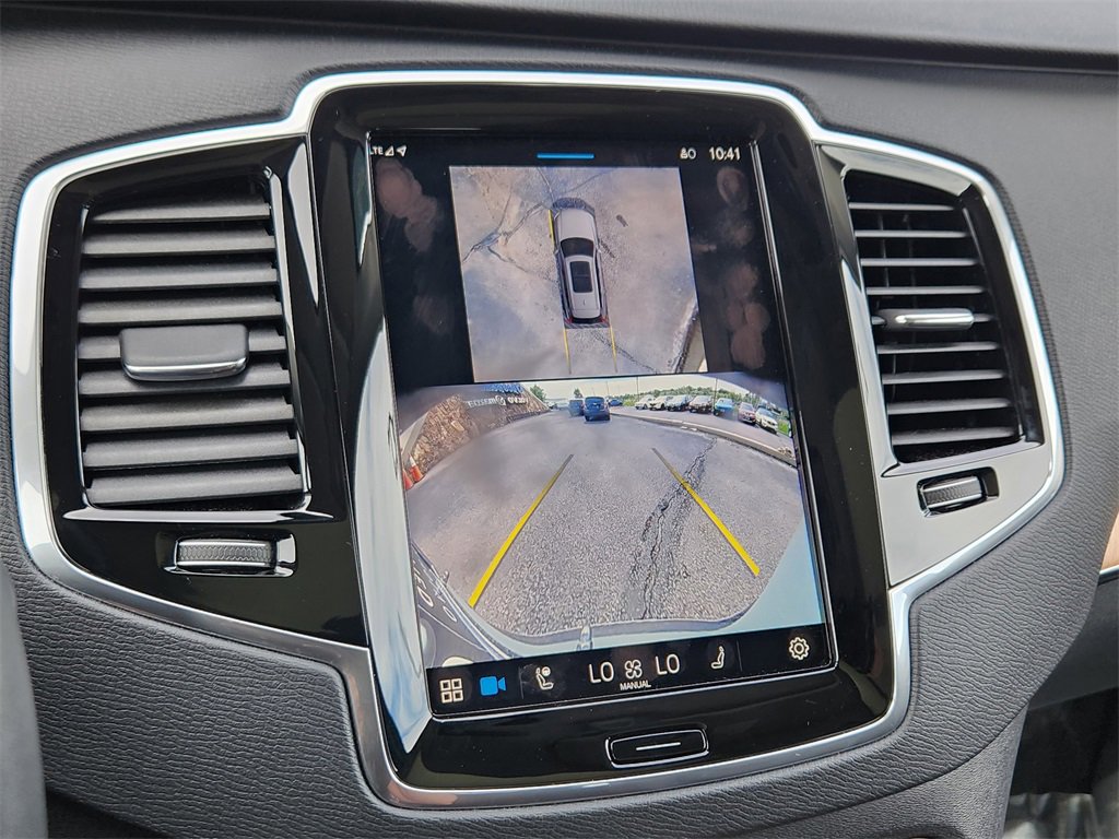 Used 2025 Volvo XC90 B6 Plus w/ Protection Package Premier image 14
