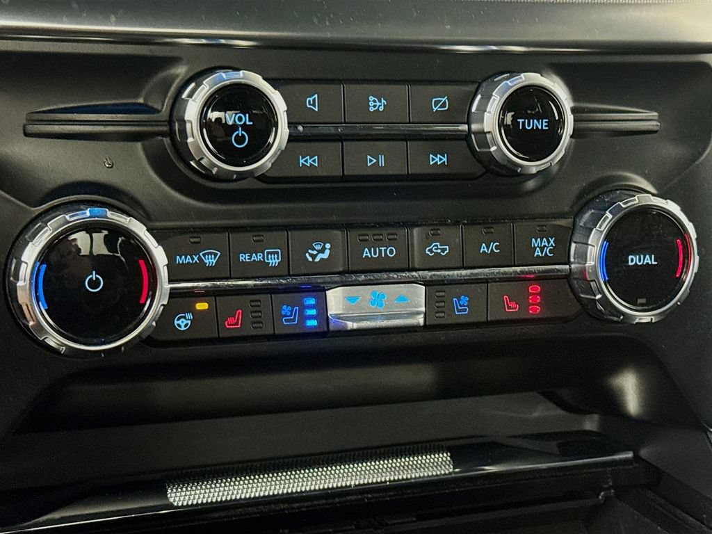 Used 2023 Ford F150 Raptor w/ Raptor 37 Performance Package AWD/4WD image 19