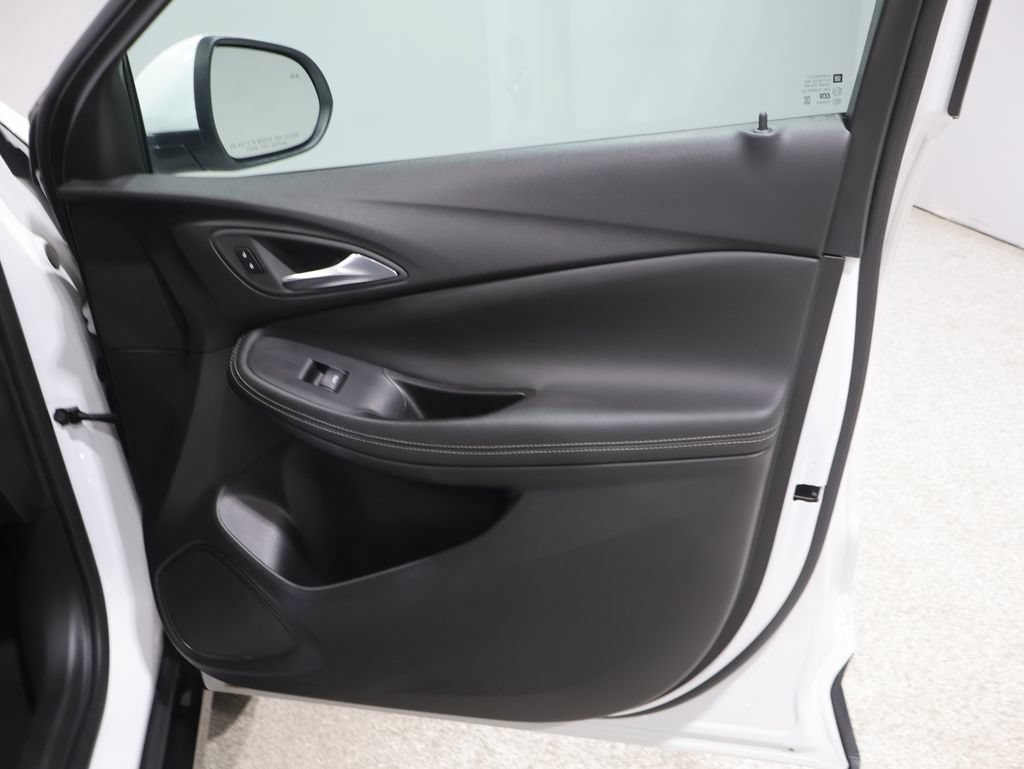 Used 2024 Buick Encore GX Sport Touring AWD/4WD image 23