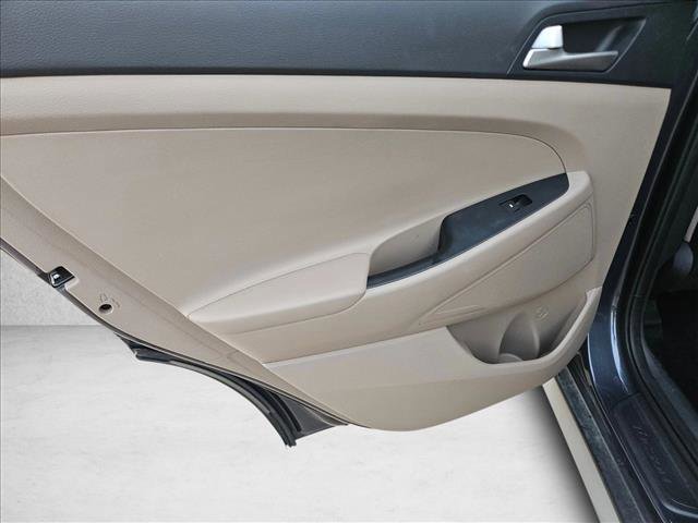 Used 2020 Hyundai Tucson SEL FWD image 12
