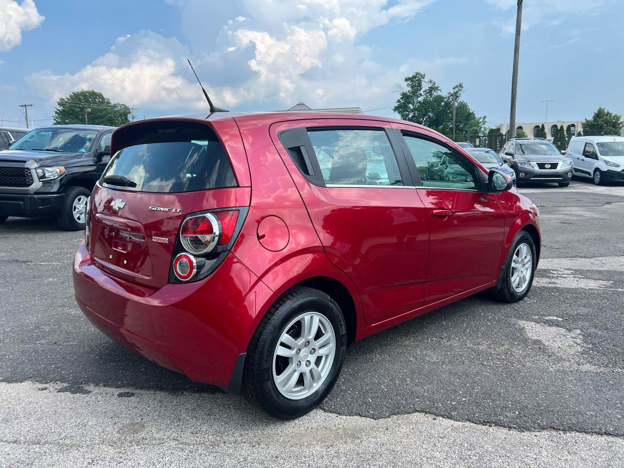 Used 2013 Chevrolet Sonic LT FWD image 6