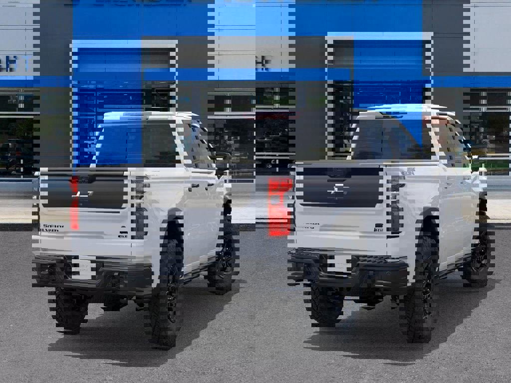 New 2026 Chevrolet Silverado 1500 ZR2 image 4