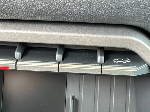 New 2026 Toyota Tundra Limited AWD/4WD image 16