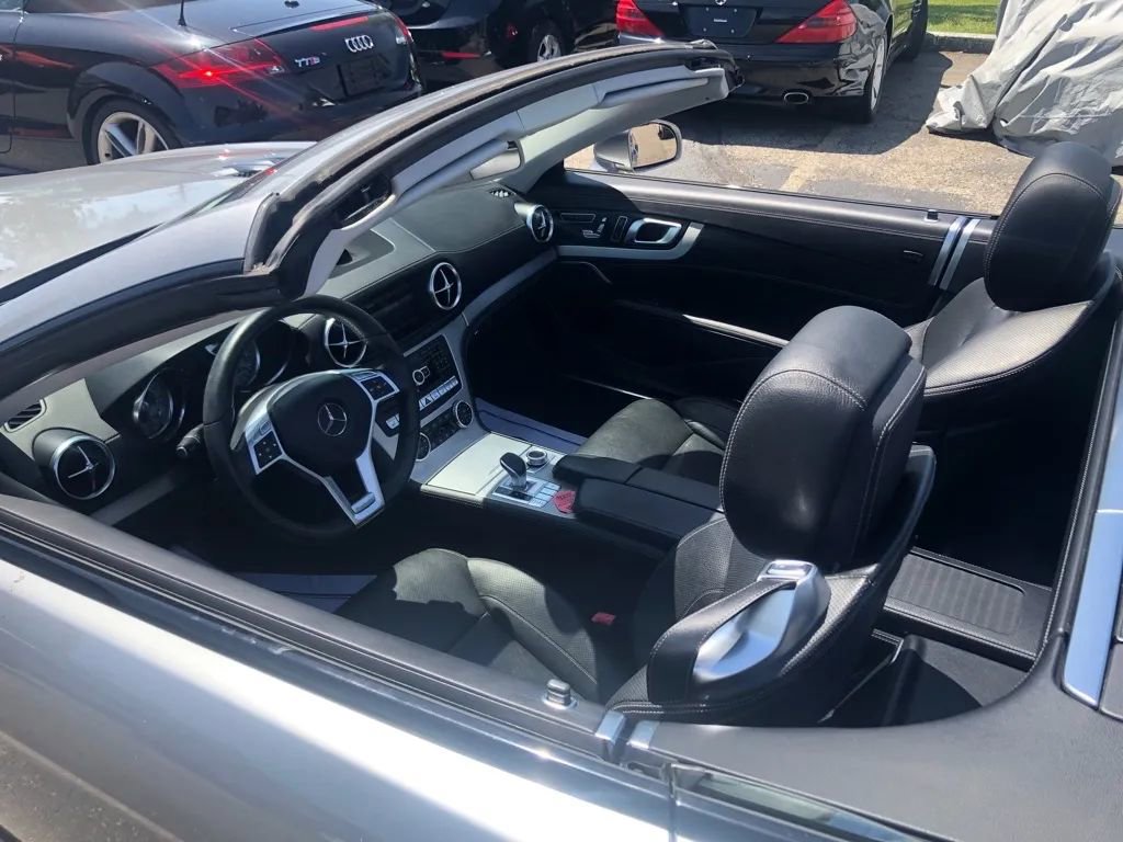 Used 2015 Mercedes-Benz SL 400 image 21