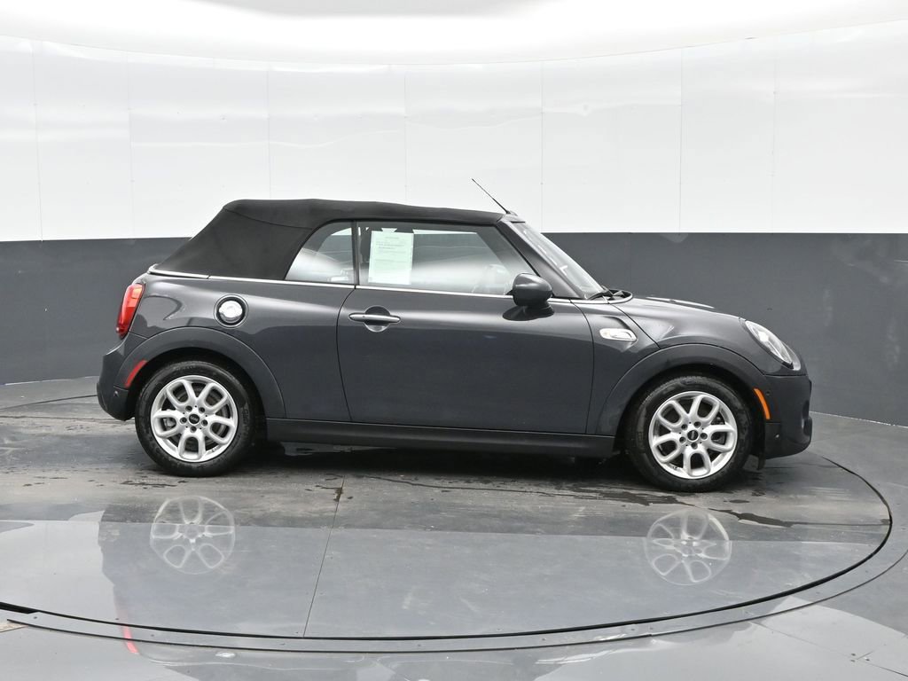 Used 2019 MINI Cooper S image 10